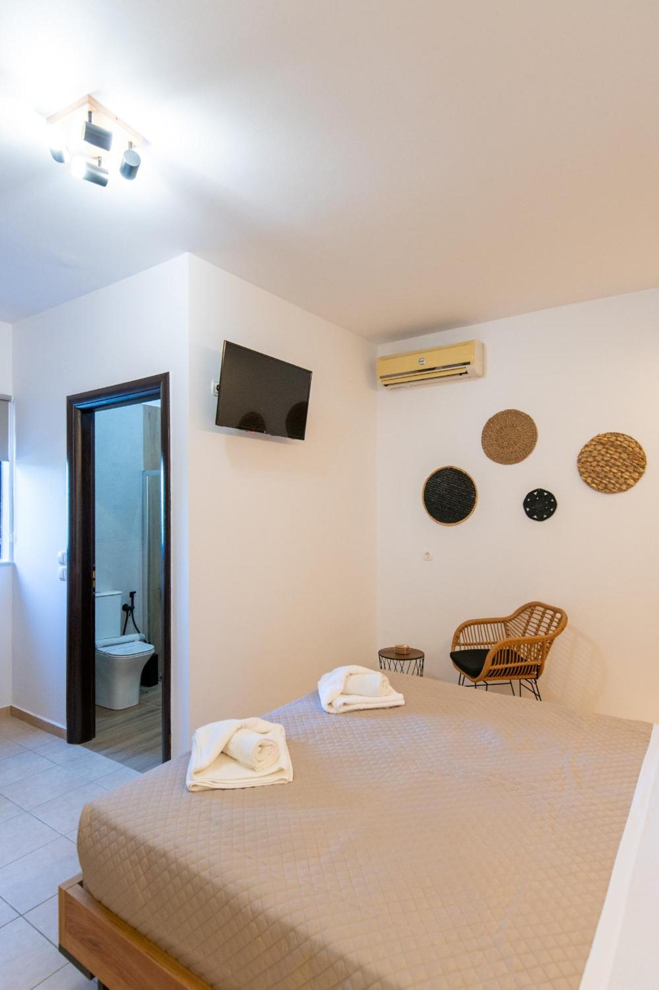Villa Gereoudis Seaview Apartments-Pool & Bar Kolymbari Exterior foto