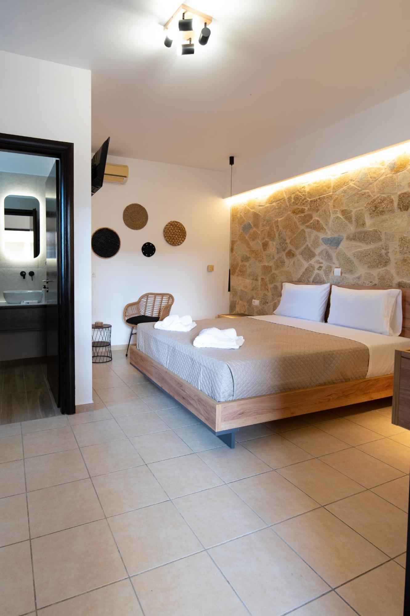 Villa Gereoudis Seaview Apartments-Pool & Bar Kolymbari Exterior foto
